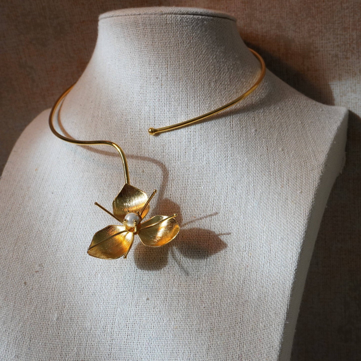 Pearl Flower Necklace