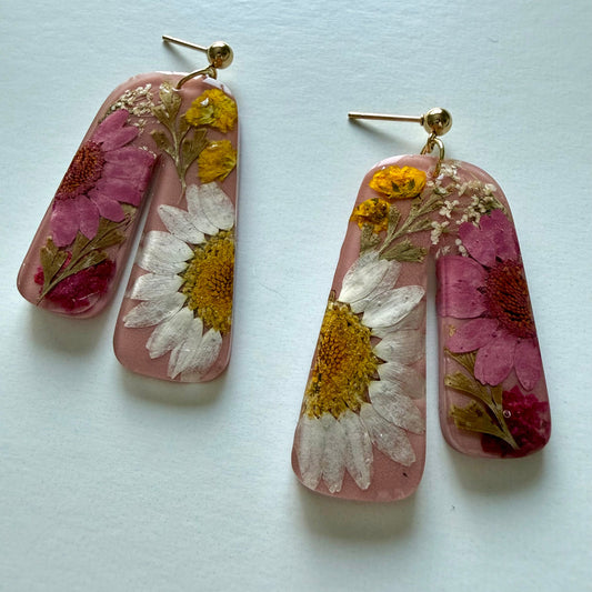 Daisy Arch Earrings