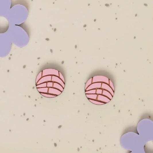 Pink Concha Stud Earrings