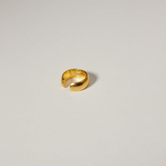 Linea Ear Cuff