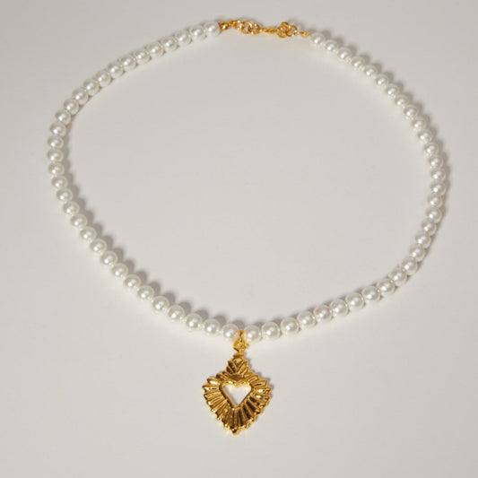 Amore Pearl Necklace