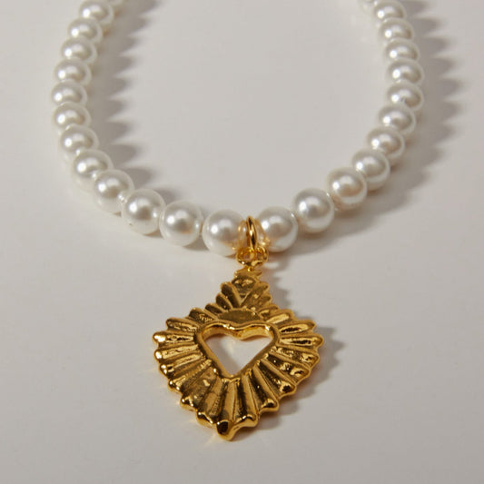 Amore Pearl Necklace