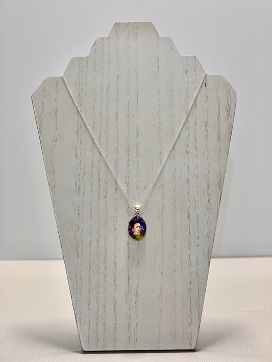 Frida Pendant Necklace
