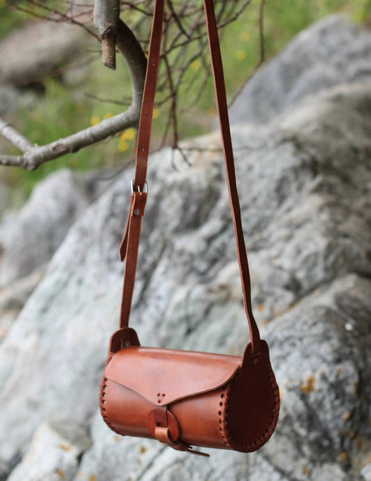 La Carmelita Crossbody Bag